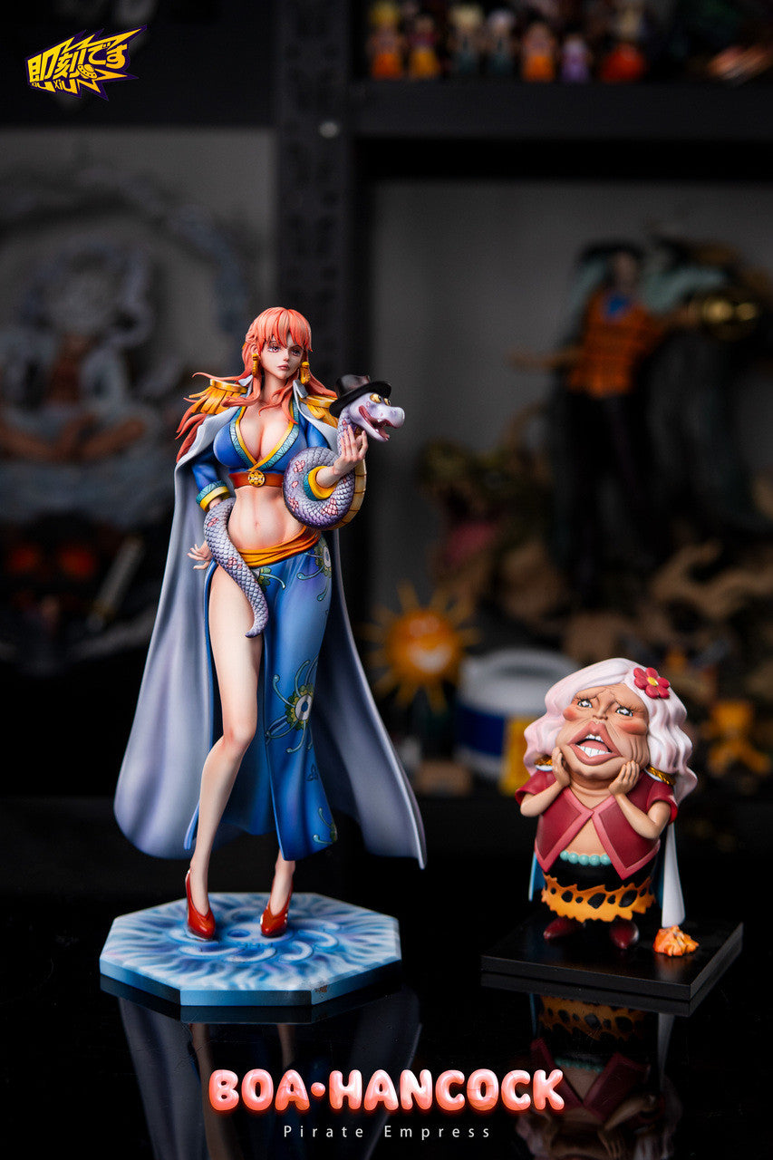 One Piece - Pirate Empress Gloriosa | Resin Statue | by JiKe Studio