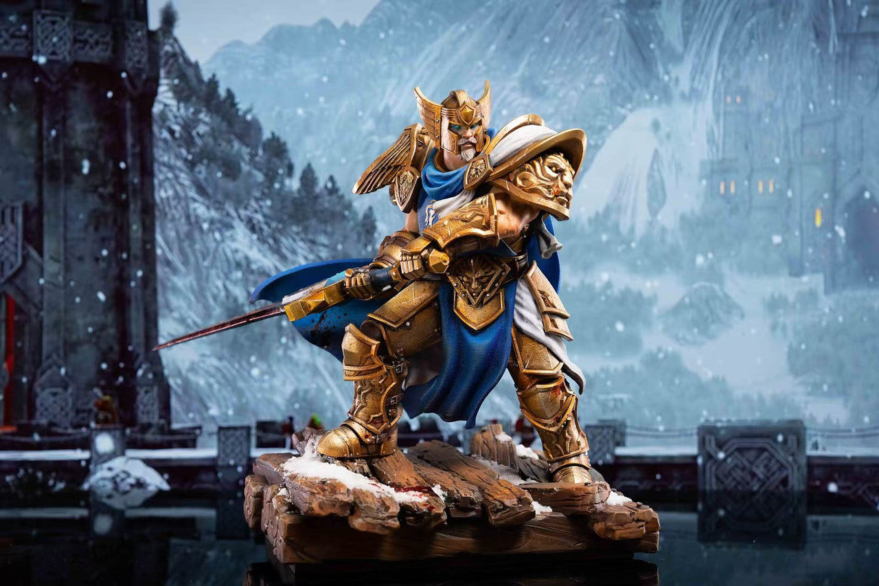 Warcraft - Human Field Marshall vs. Tauren Warlord | 1:8 Resin Statue | by Laughing Skull Studio