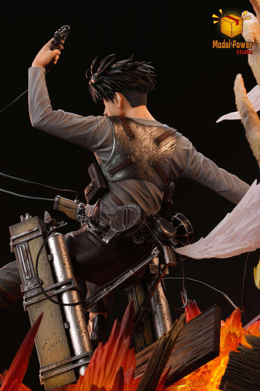 Attack on Titan - Levi Ackerman Urban Warfare | Resin Statue | by Model Power Studio
