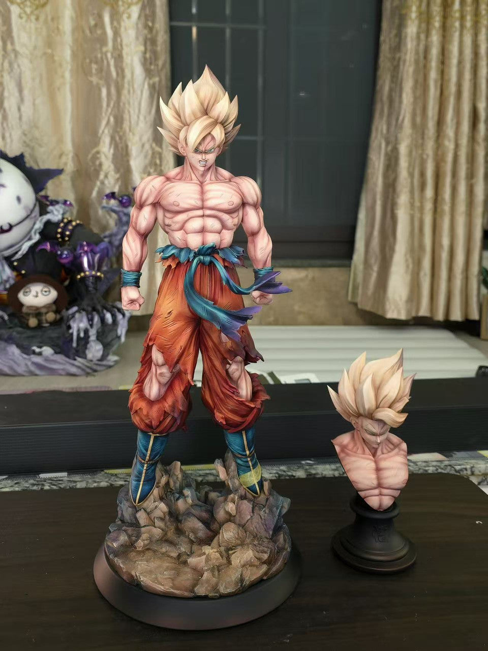 Dragon Ball - SS Goku | 1:6/1:4 Resin Statue | by Civilization Studio