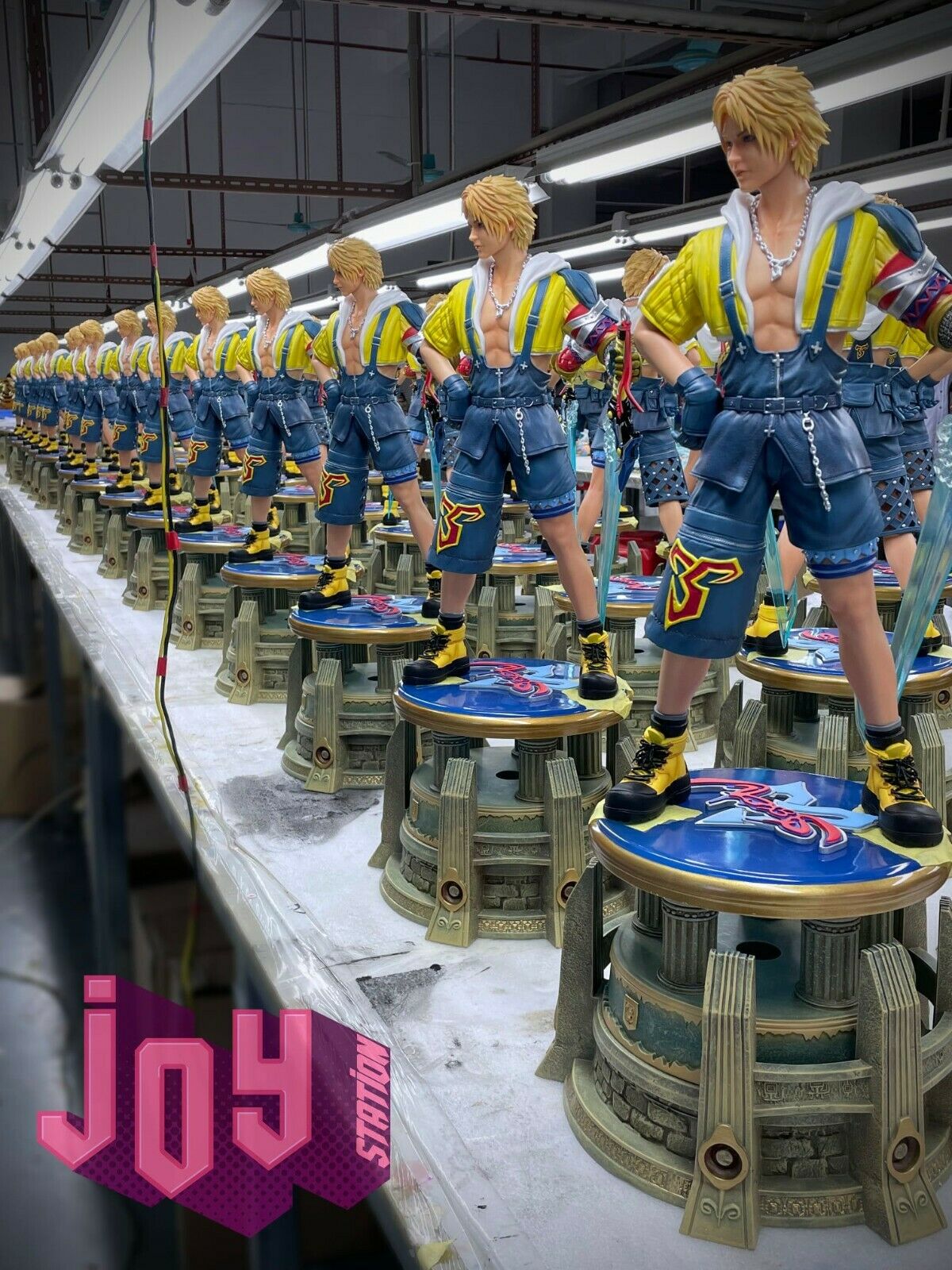 Final Fantasy - Tidus | 1:4 Resin Statue | von JOY Station Collectibles