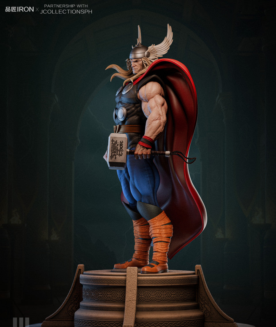 Marvel Comics - Thor Odinson | 1:3 Resin Statue | by Iron Studio