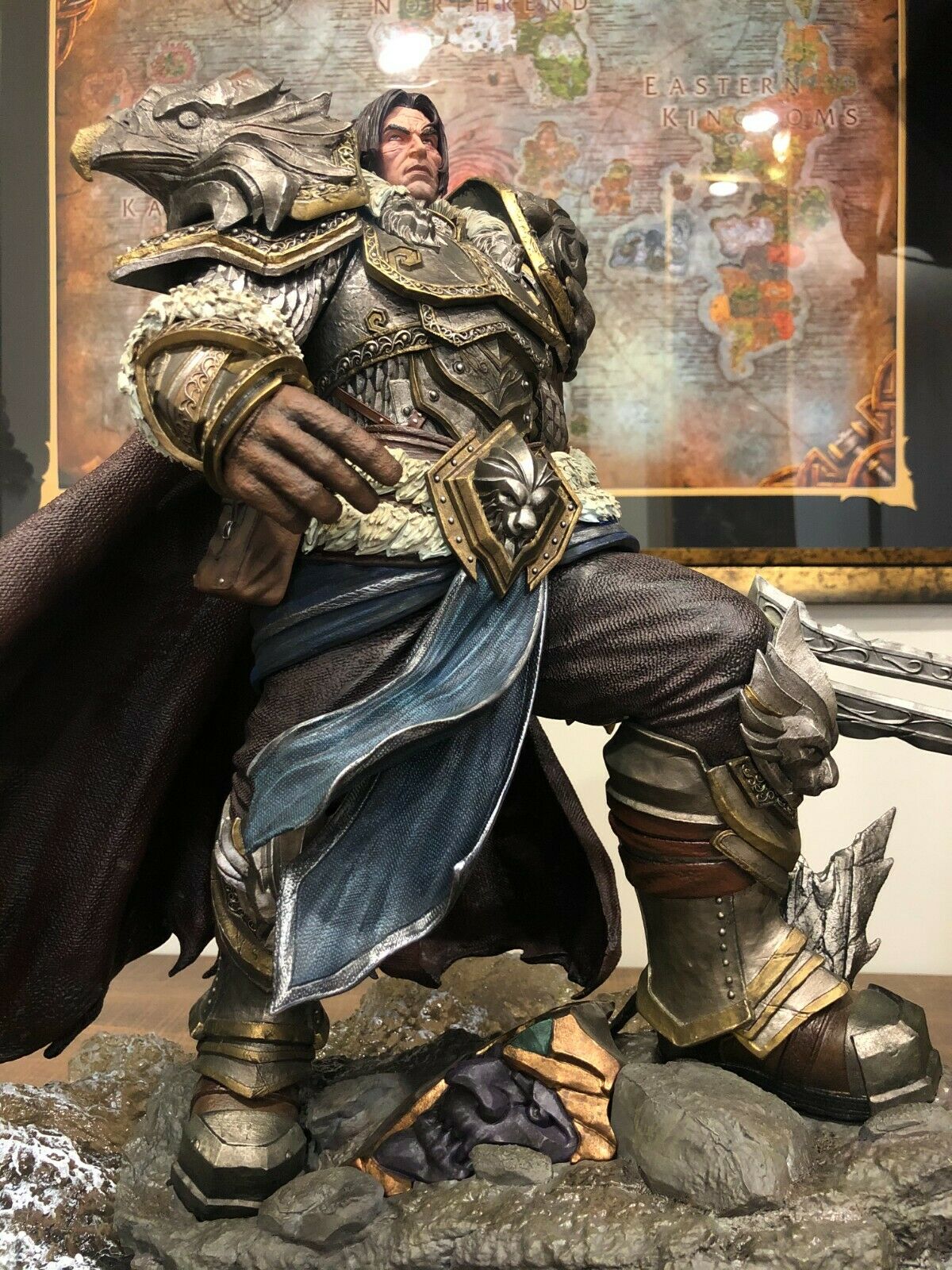 World of Warcraft - Varian Wrynn | 1:5 Resin Statue | vom Bigfoot Studio