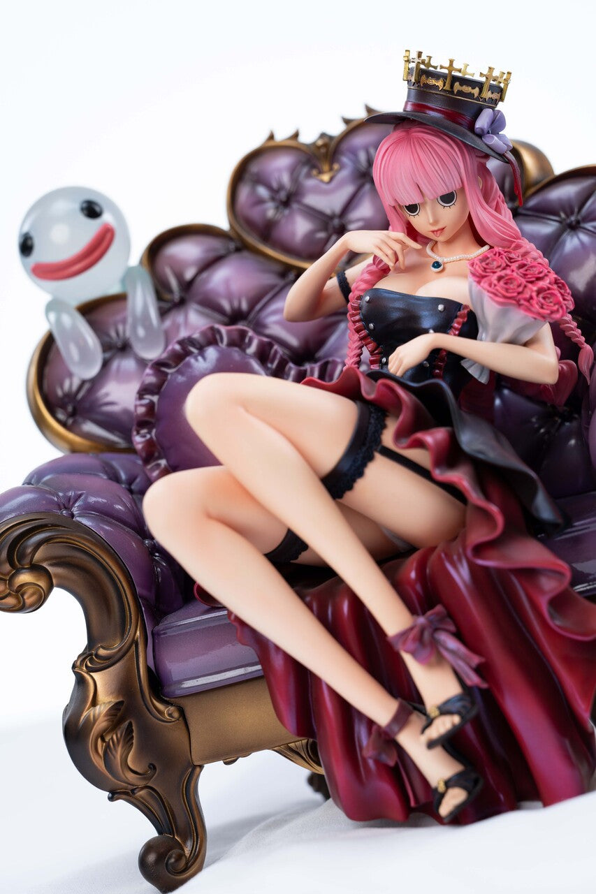 One Piece - Sofa Perona | Resin Statue | by GG Studio