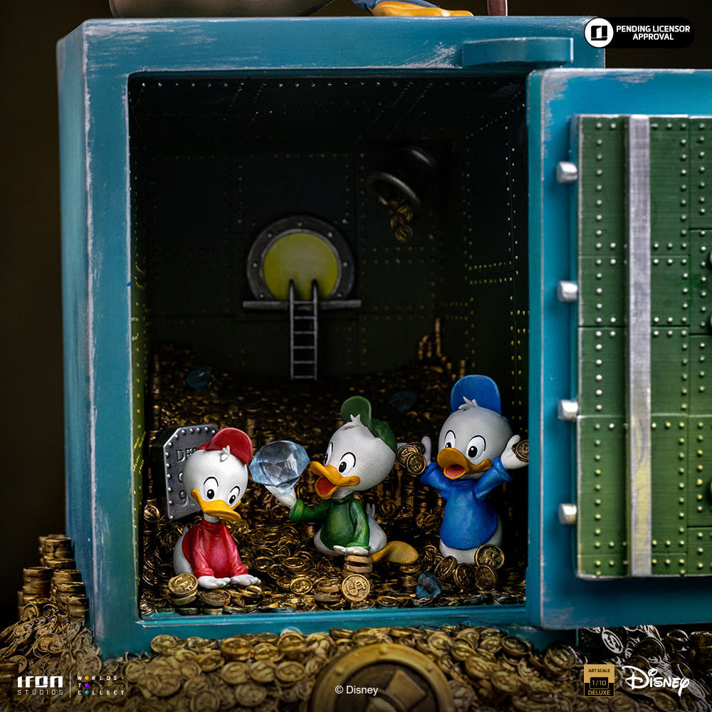 Disney Duck universe - Uncle Scrooge McDuck and Nephews | 1:10 Resin Statue | by Iron Studios