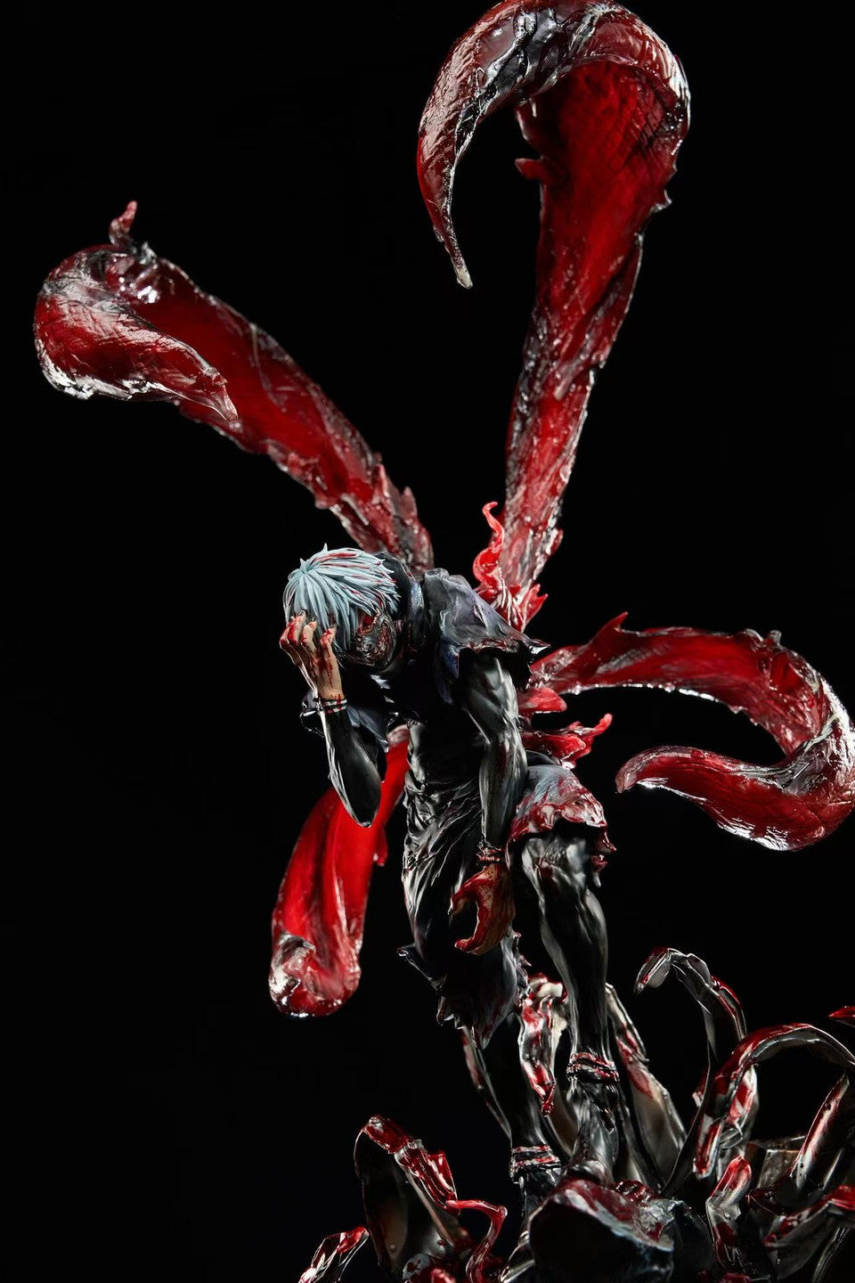 Tokyo Ghoul - Kaneki Ken | Resin Statue | by Iron Curtain Studio
