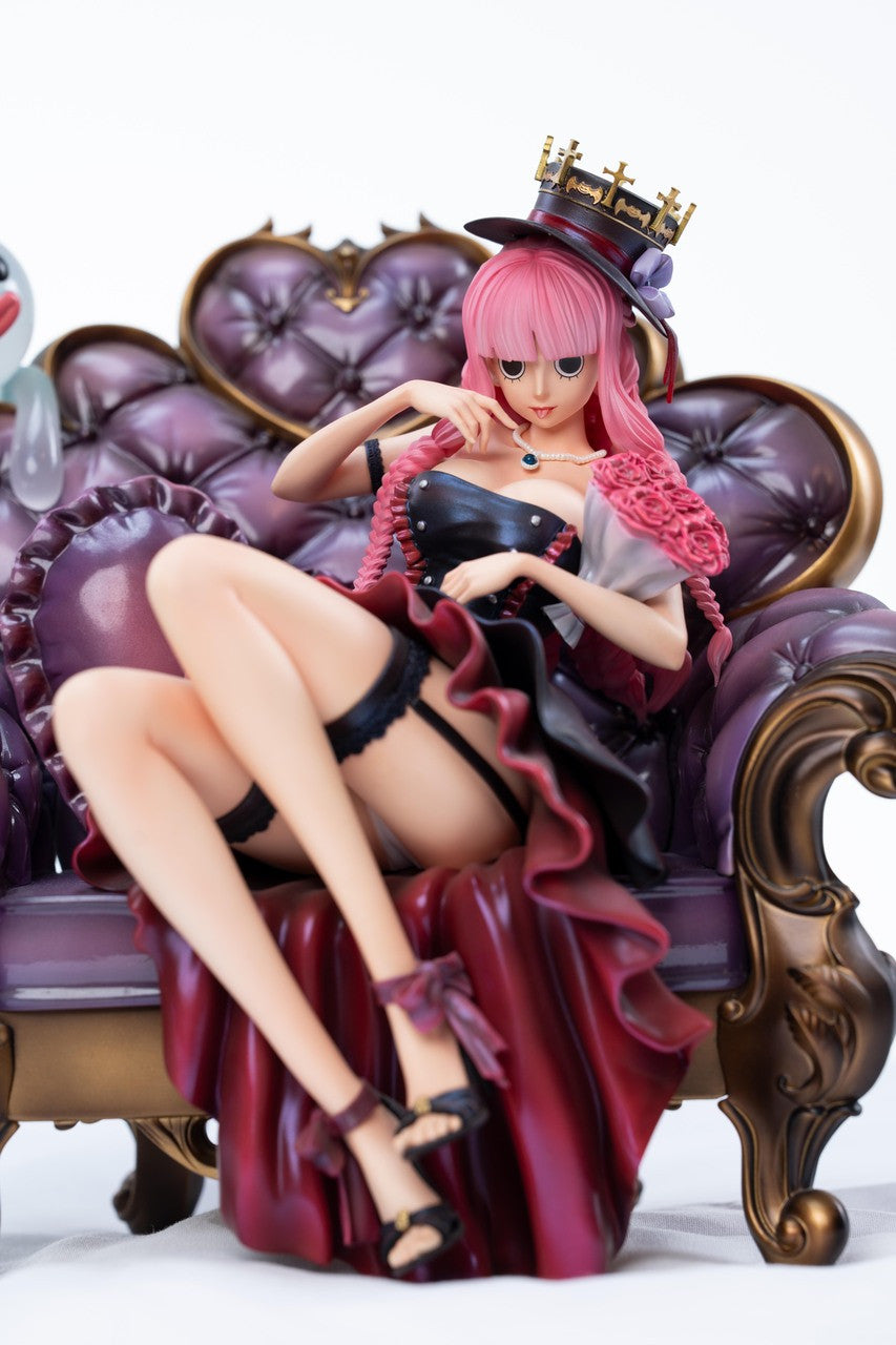 One Piece - Sofa Perona | Resin Statue | by GG Studio