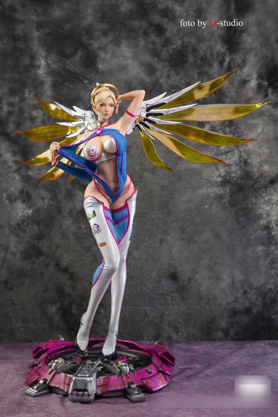 Overwatch - DVa (Mercy Cosplay) | 1:6 Resin Statue | von Faceted Pebble Studio