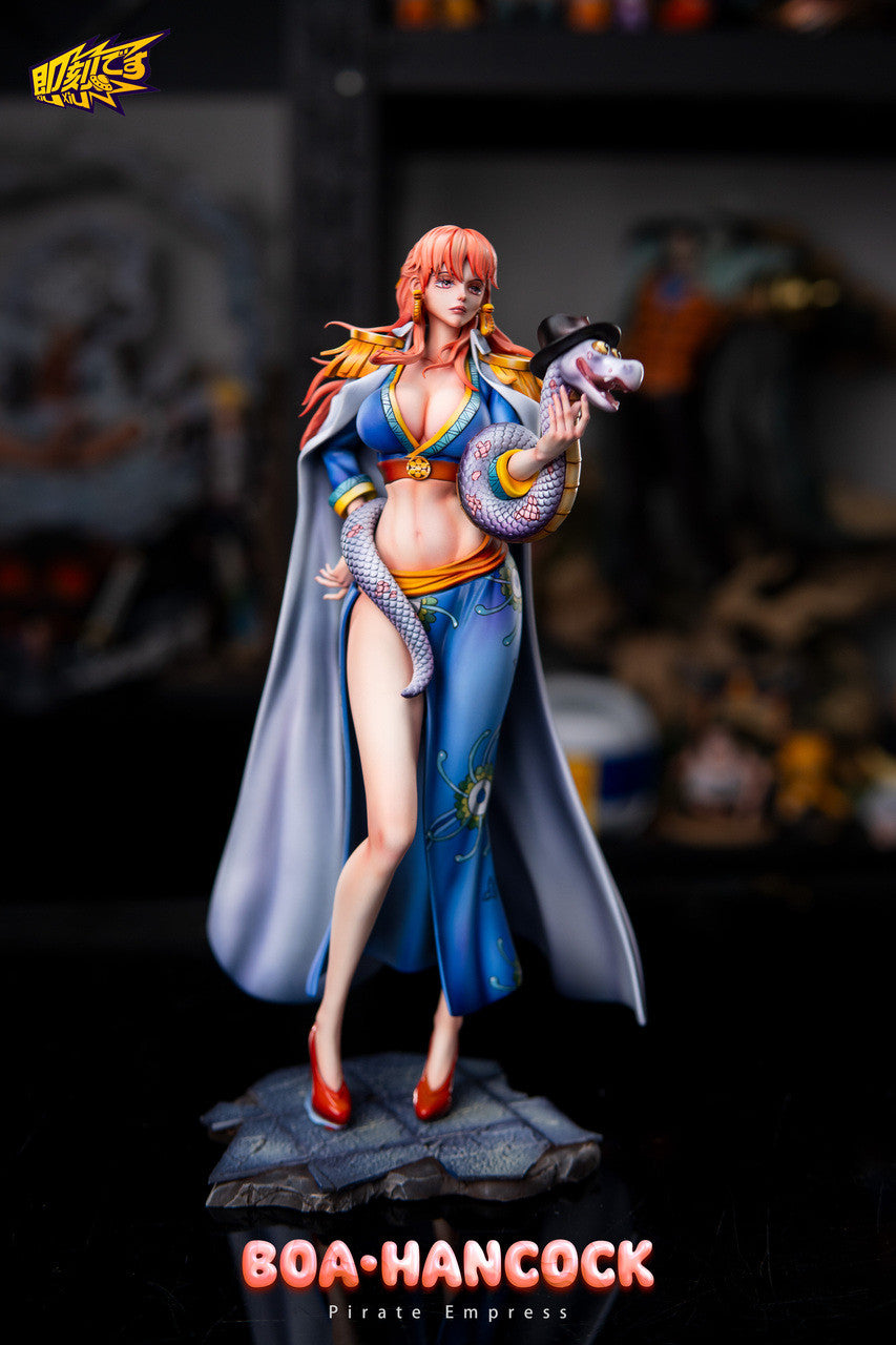 One Piece - Pirate Empress Gloriosa | Resin Statue | by JiKe Studio