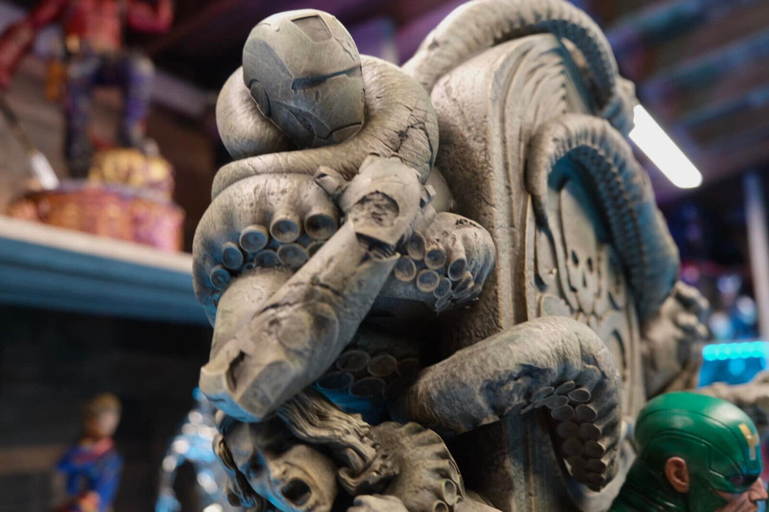 Marvel - Captain Hydra on Throne | 1:3 Resin Statue | von ATF Want