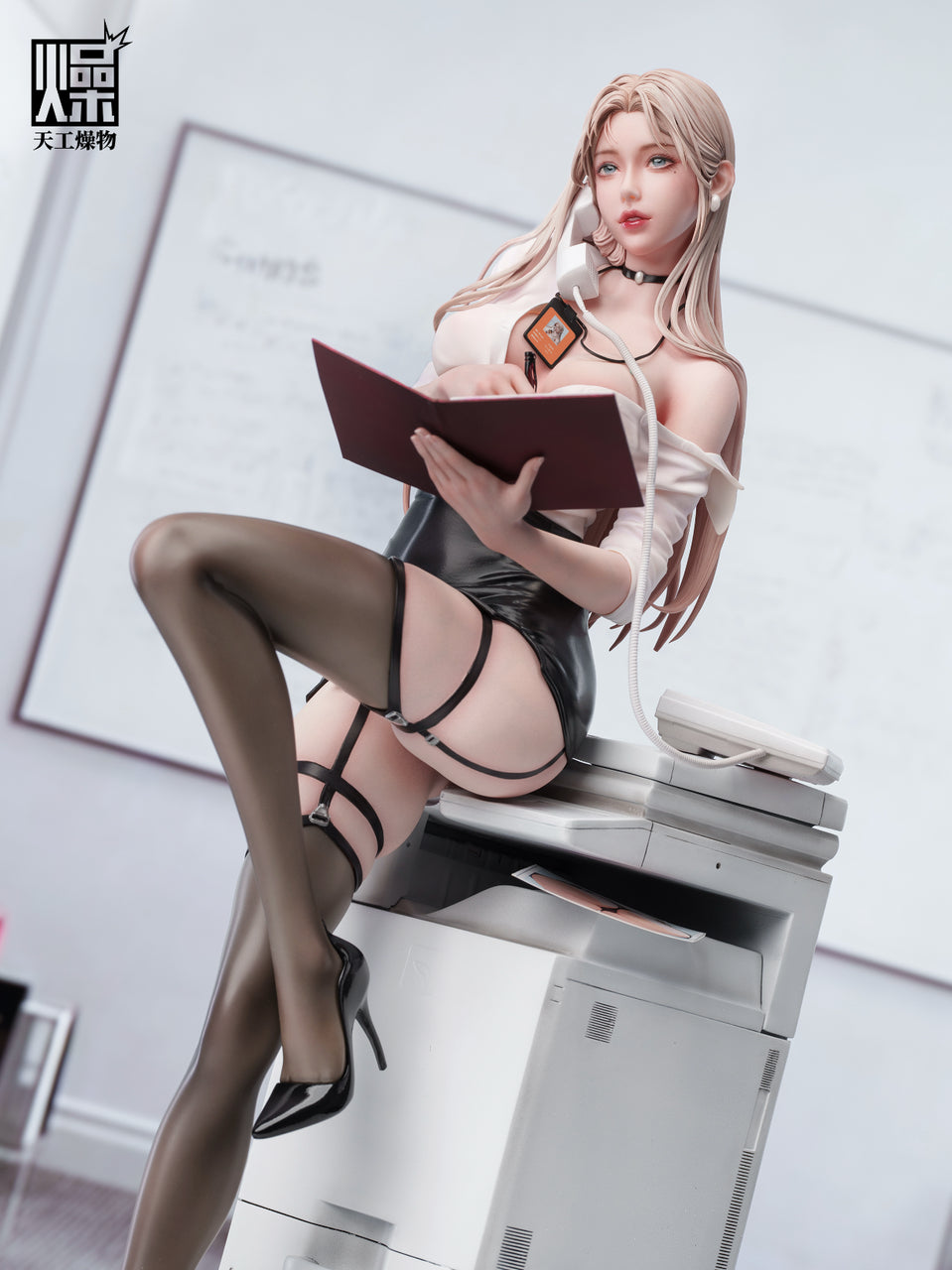 Original - Private Secretary | 1:4 Resin Statue | by TGZW Studio