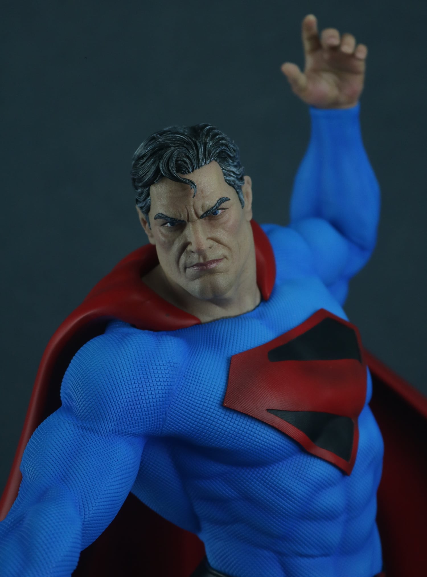 DC Comics - Superman | 1:4 Resin Statue | von MFA Collectibles