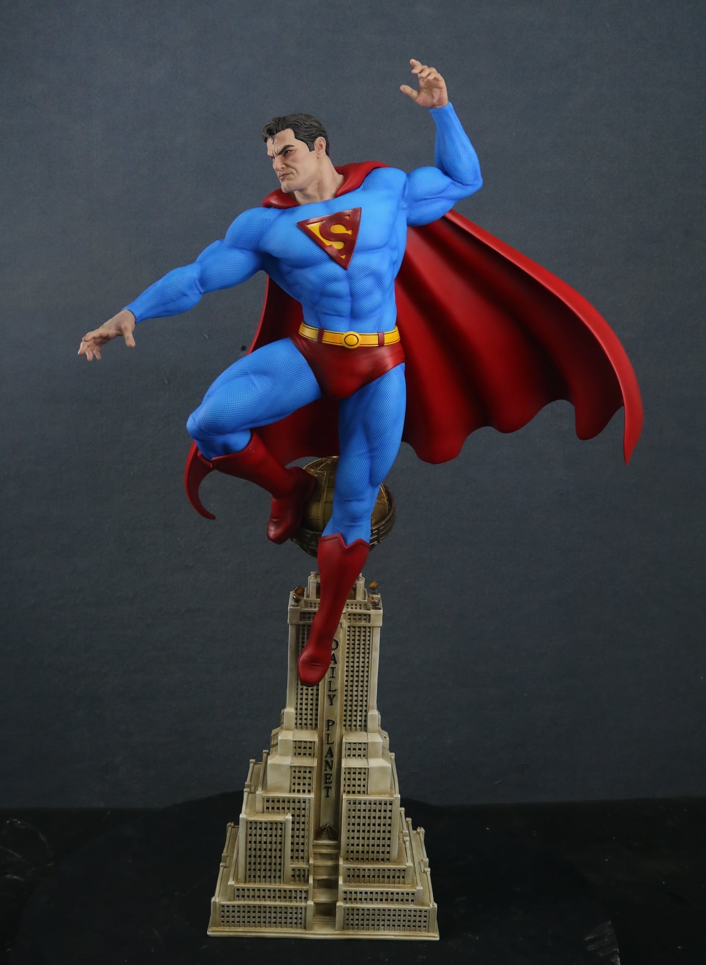 DC Comics - Superman | 1:4 Resin Statue | von MFA Collectibles