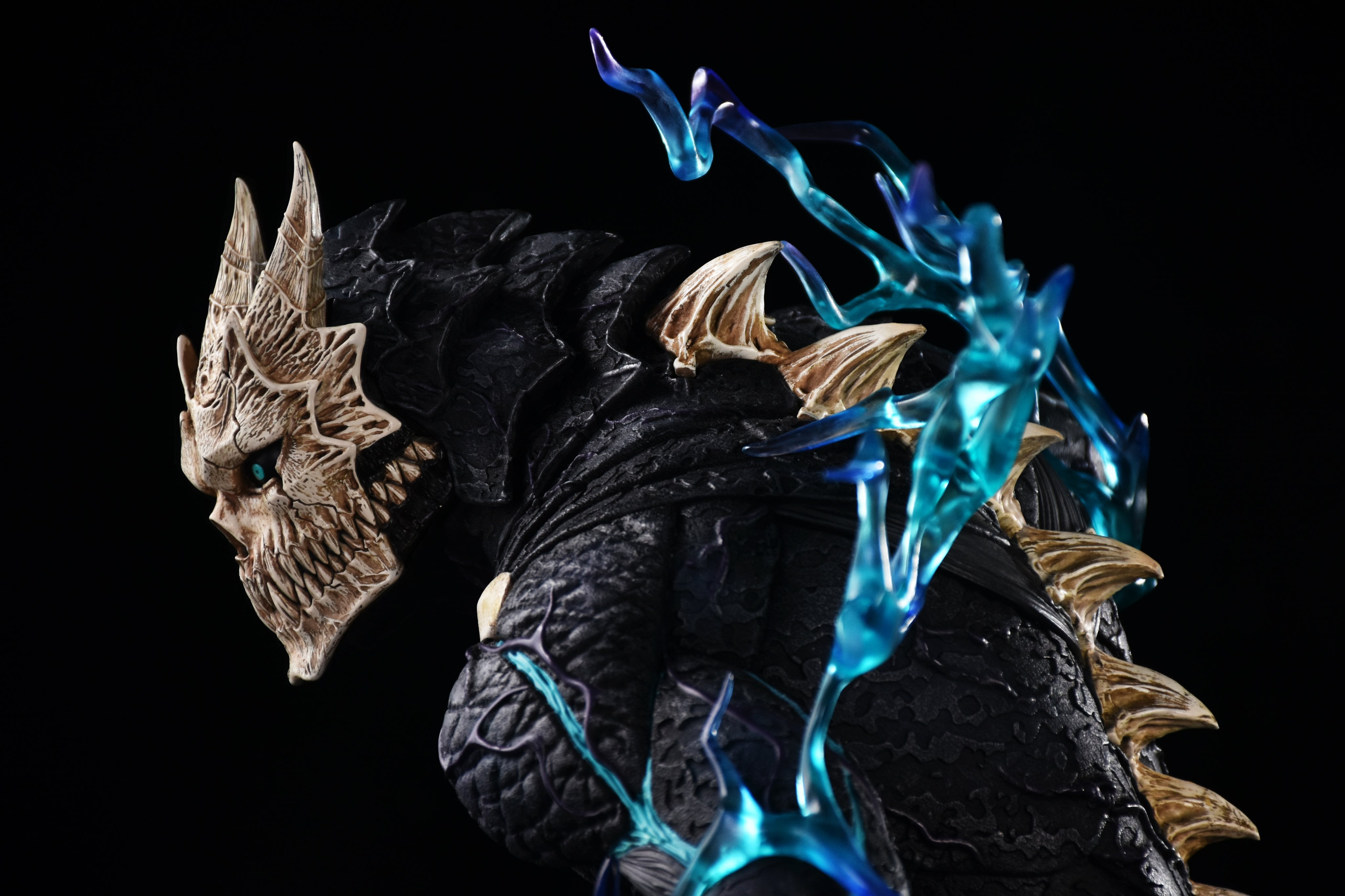Kaiju No. 8 - Kafka Hibino | 1:4 Resin Statue | von Amazing Z