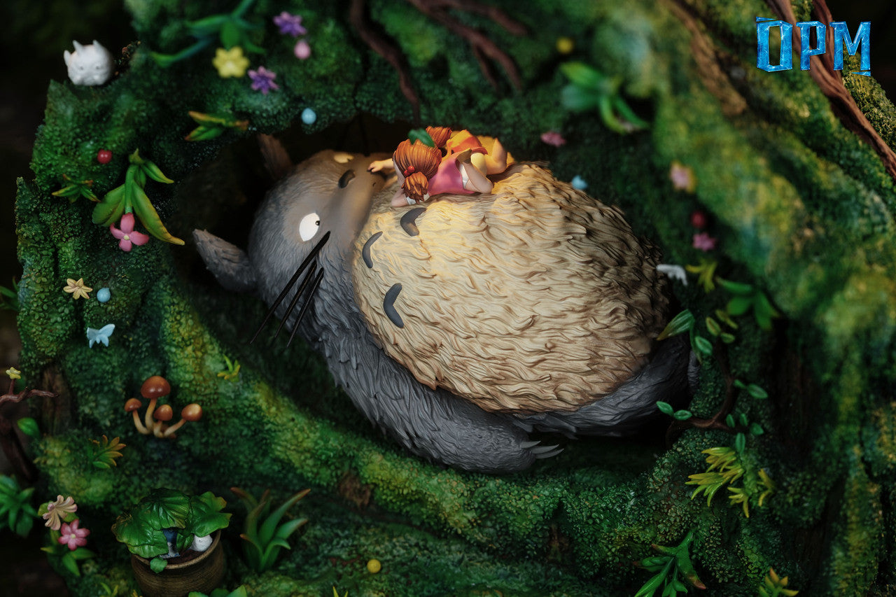 My Neighbor Totoro - Totoro in the tree hole | Resin Statue | by OPM Studio