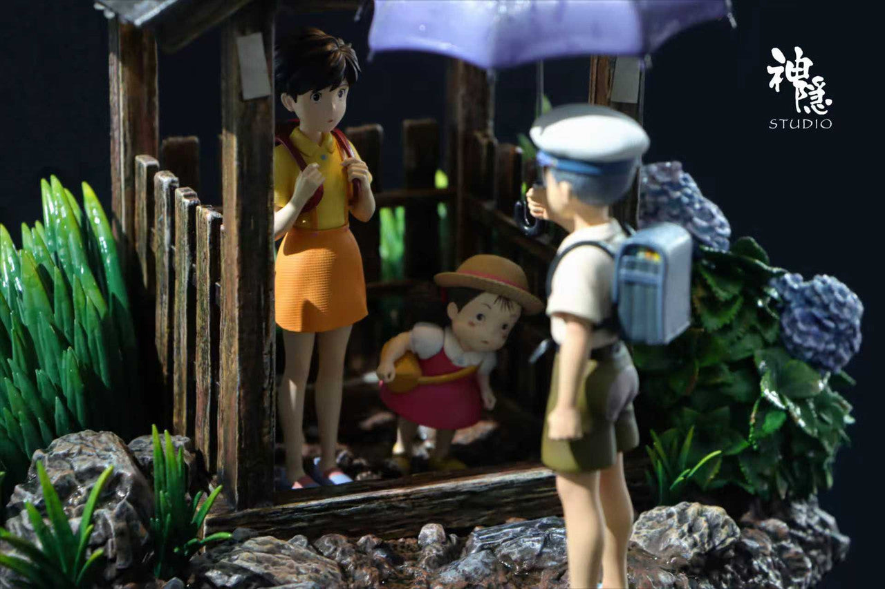My Neighbor Totoro - Totoro Tenderness in the Rain | Resin Statue | by ShenYin Studio