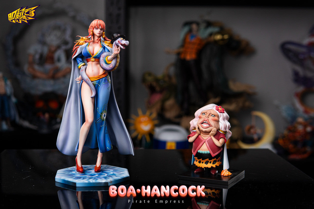 One Piece - Pirate Empress Gloriosa | Resin Statue | by JiKe Studio